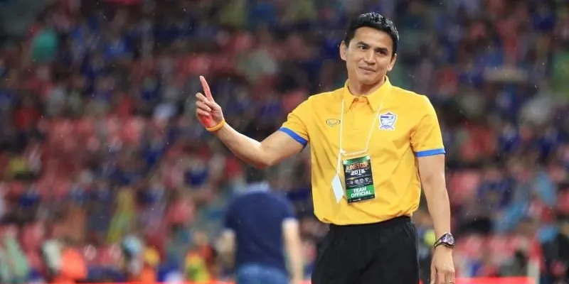 ประวัติและผลงานของเกียรติศักดิ์ เสนาเมืองในวงการฟุตบอลไทย